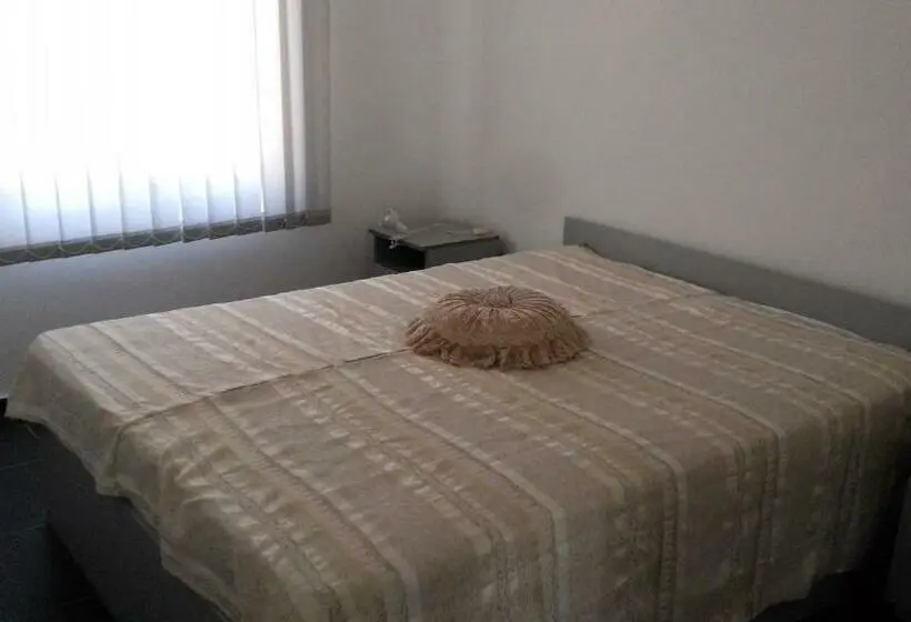 آپارتمان 1 خوابه با چشم‌انداز دریا, Apartments Stevanovic