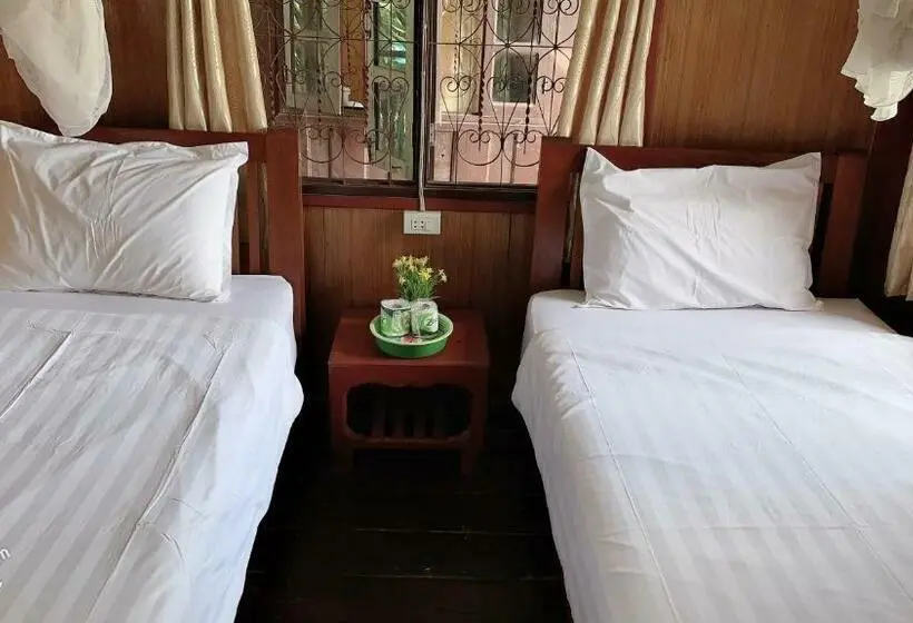 بانگلوی استاندارد, Dalom Guesthouse