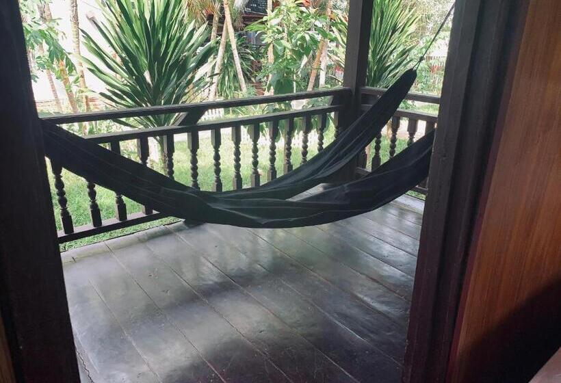 Бунгало Стандарт, Dalom Guesthouse
