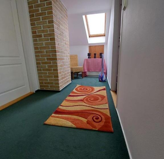 스탠다드 싱글 룸 공동욕실, Guest House Na Kope Ku