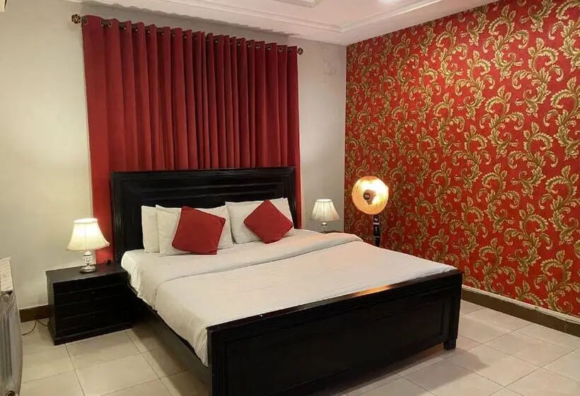 اتاق لوکس, Harvey S Guest House