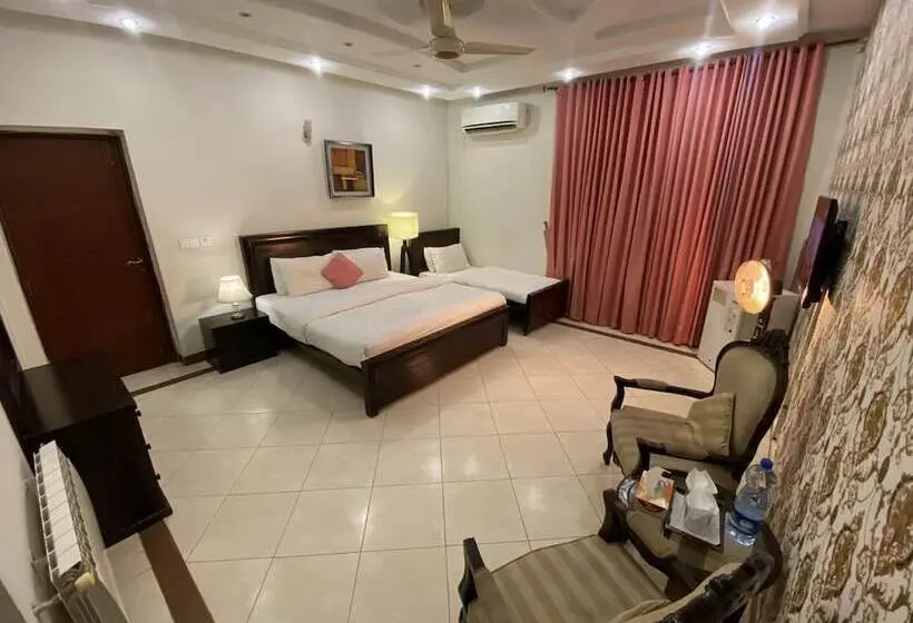 اتاق لوکس, Harvey S Guest House