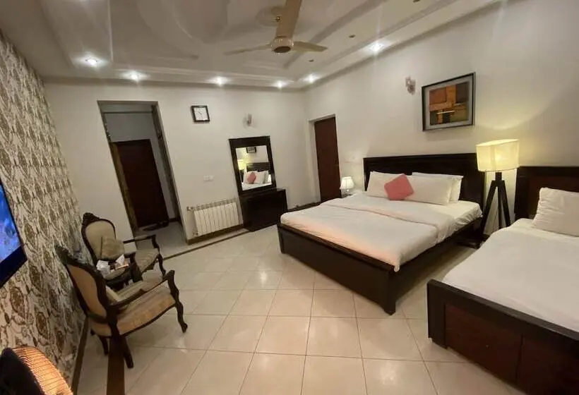 اتاق لوکس, Harvey S Guest House