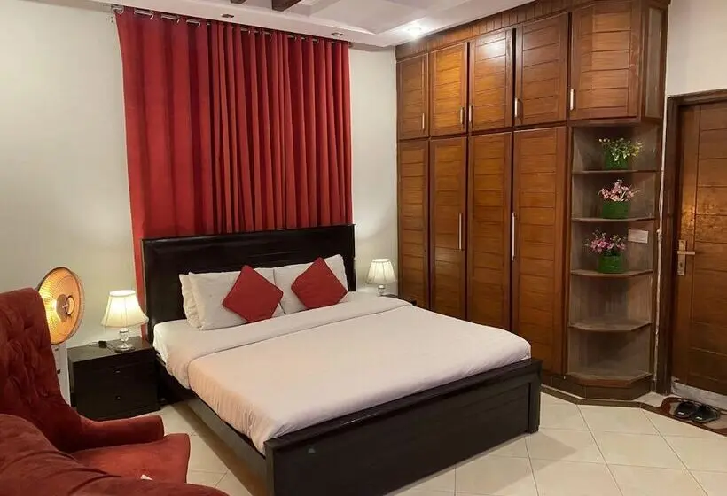 اتاق استاندارد, Harvey S Guest House
