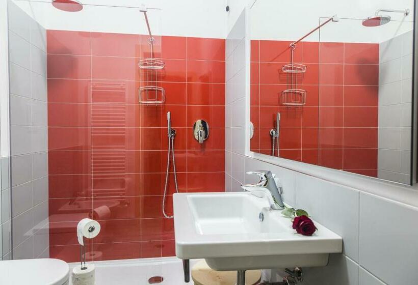 غرفة قياسية, Il Giardino Di Fiorina