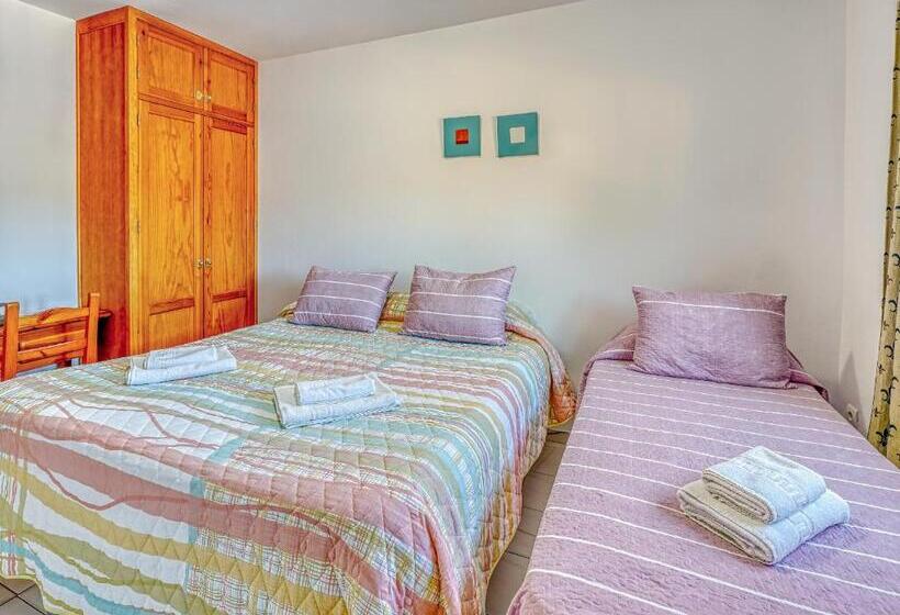 חדר דלוקס, Ochomin Hostel