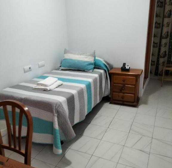 חדר סטנדרט, Ochomin Hostel