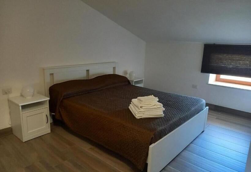 디럭스 룸, Fontana La Pietra