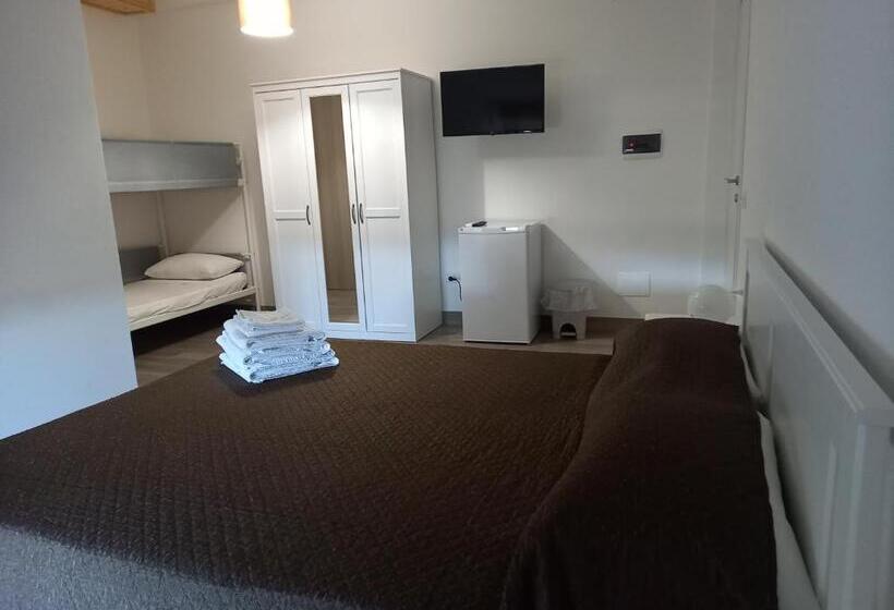 프리미엄 4인룸, Fontana La Pietra