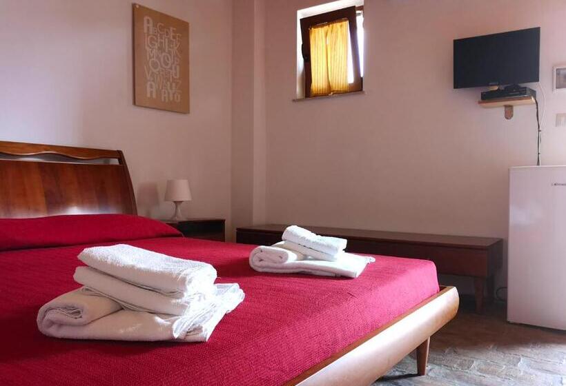 패밀리 룸, Fontana La Pietra