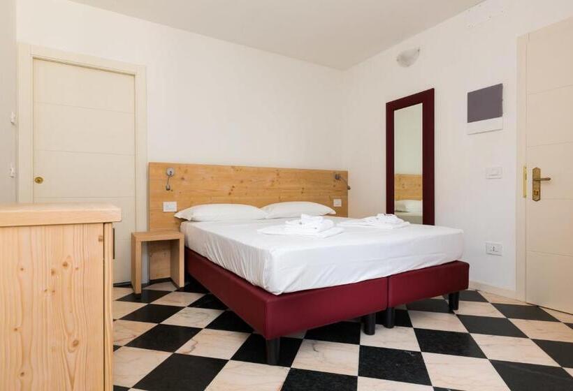 スタンダードルーム, Colle Ameno Room And Breakfast