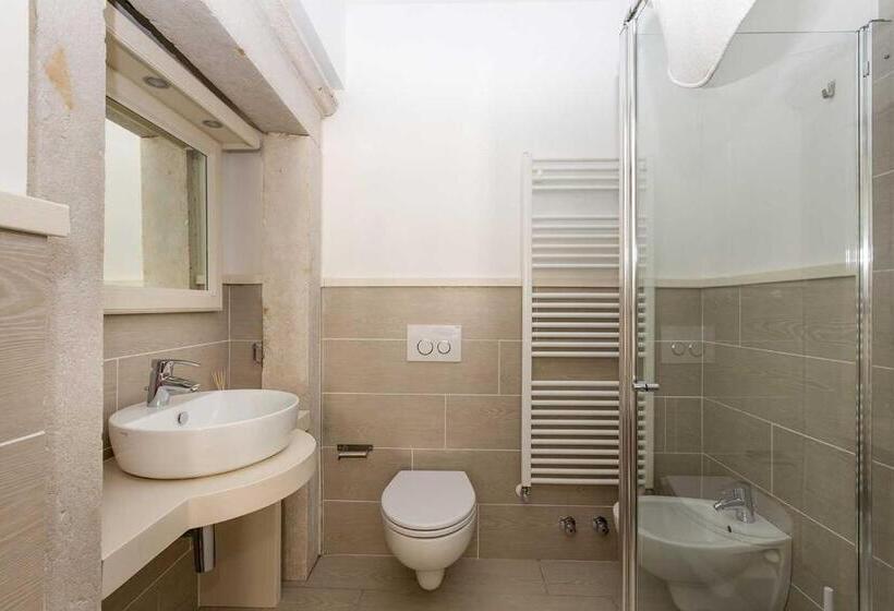 スタンダードルーム, Colle Ameno Room And Breakfast