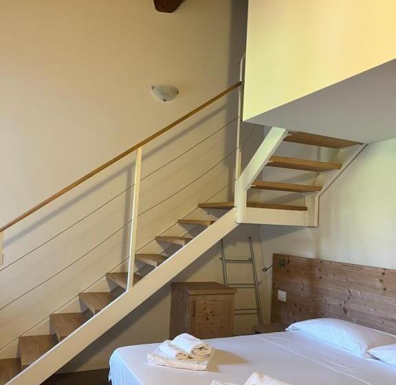 패밀리 룸, Colle Ameno Room And Breakfast