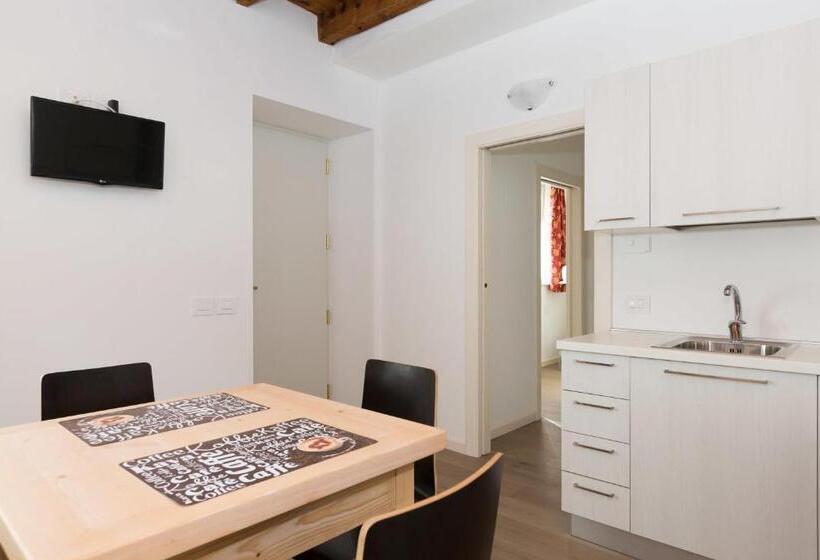 Апартаменты 2 Спальни, Colle Ameno Room And Breakfast