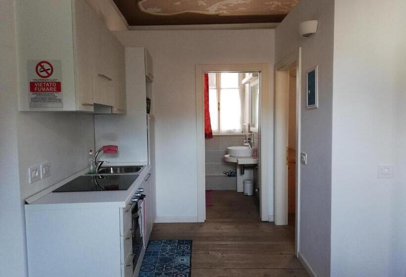 庭の見える１ベッドルームアパートメント, Colle Ameno Room And Breakfast