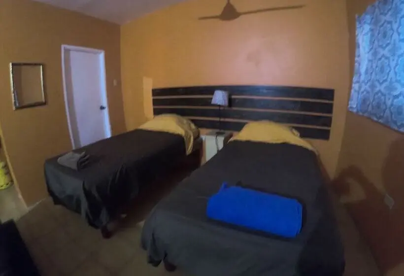 اتاق سوپریور, Labrish Guest House