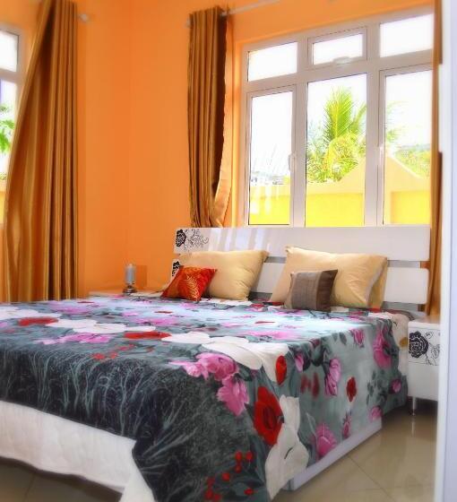 استودیو استاندارد با تراس, Niv Villa