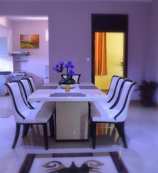 آپارتمان 1 خوابه با بالکن, Niv Villa