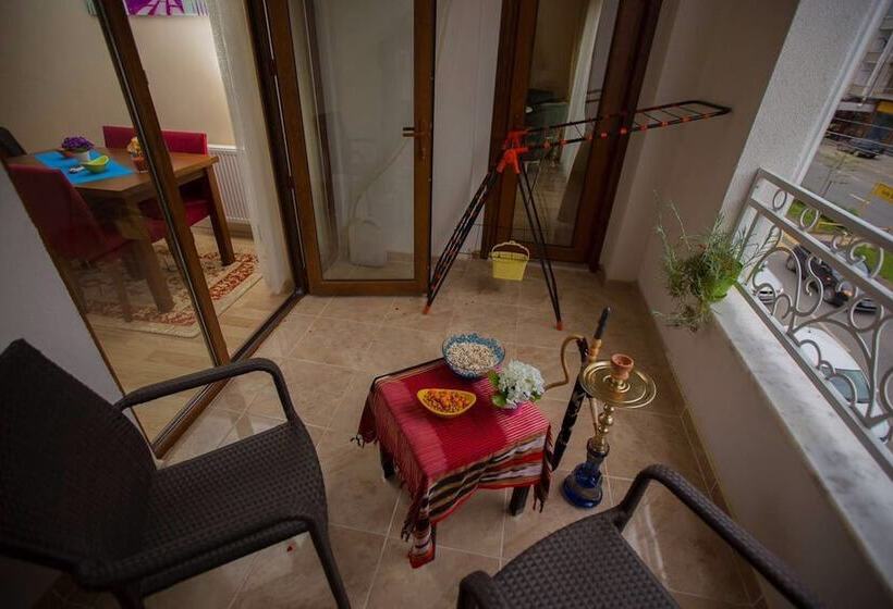 Апартаменты 2 Спальни Вид на Море, Yomra Residence