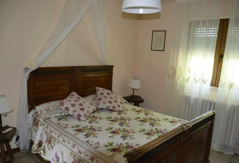اتاق استاندارد سه نفره, Agriturismo Valle Verde