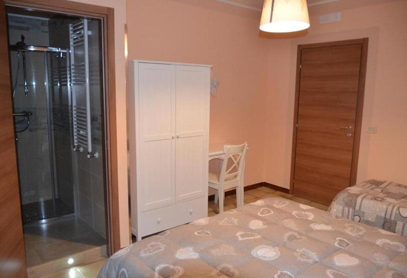 اتاق استاندارد سه نفره, Agriturismo Valle Verde