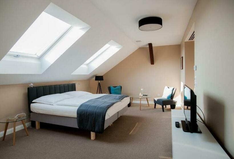 חדר דלוקס, Braun Rooms Deluxe