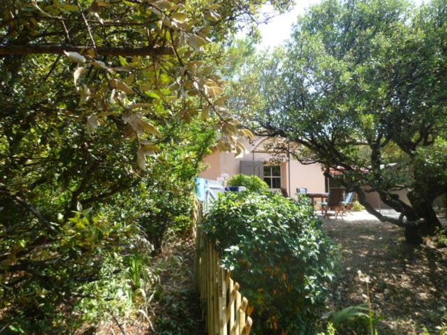 Вилла 1 Спальня Вид на Сад, Les Tournillayres