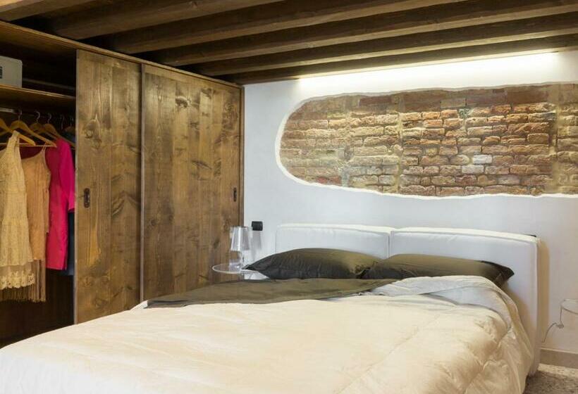 דירת חדר נוף לגינה, Residence Le Bugne