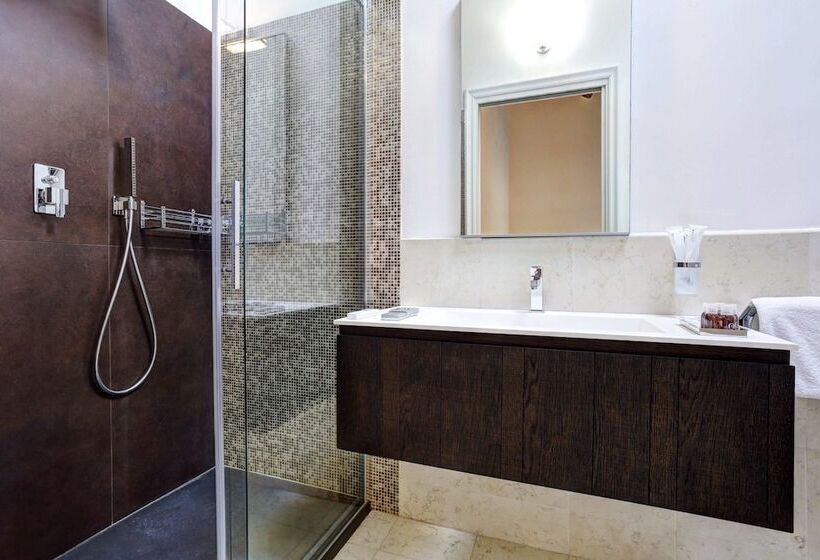 דירת שני חדרים, Residence Le Bugne