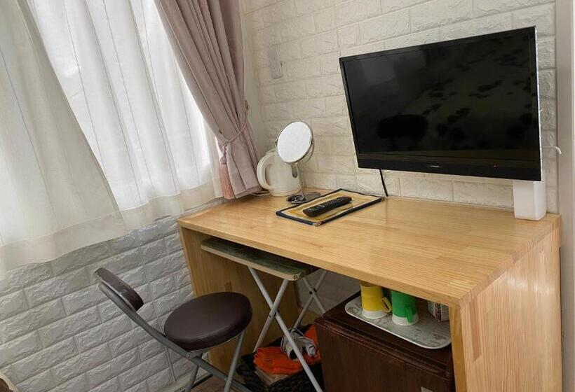 经济房, Dining Pension Ezura