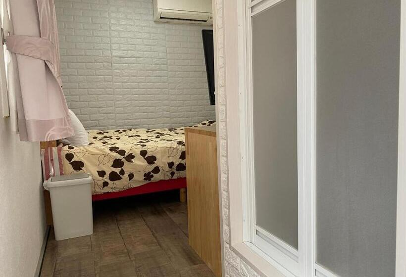 经济房, Dining Pension Ezura