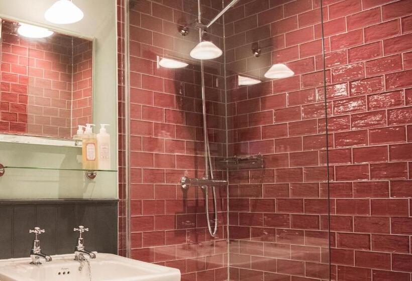 חדר סטנדרט, Helen Browning's Royal Oak