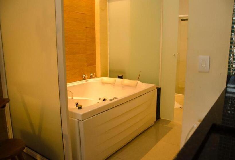 סוויטה עם ג'קוזי, Pousada Luar Do Prata