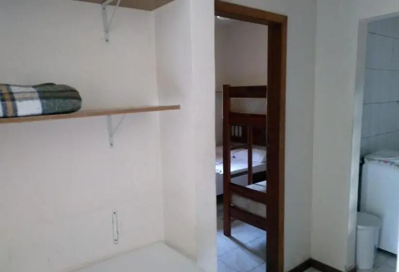 Perhehuone, Pousada Luar Do Prata