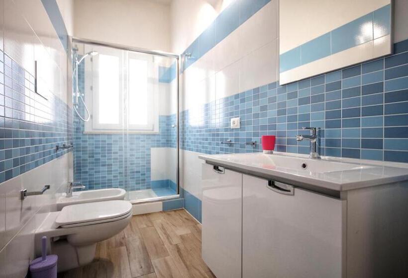 스탠다드 스튜디오, Plaia Resort