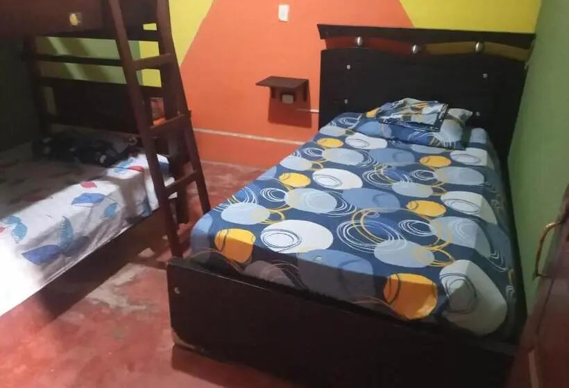 Vuode Makuusalissa, Hostal Música Y Arte