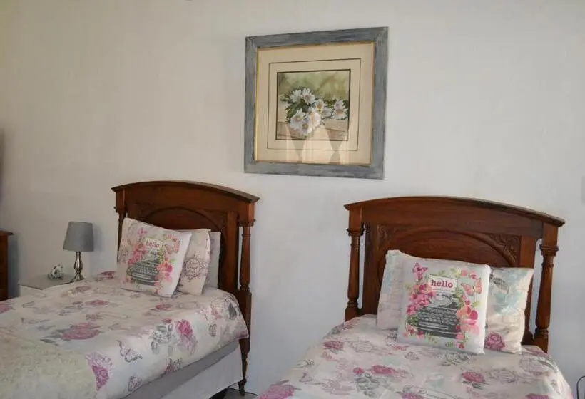 اتاق استاندارد, Travel North Guesthouse