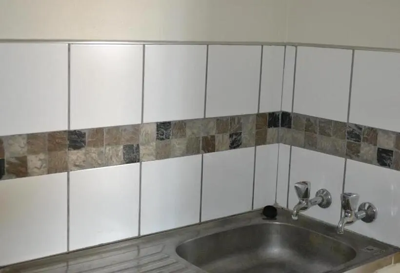 اتاق لوکس, Travel North Guesthouse