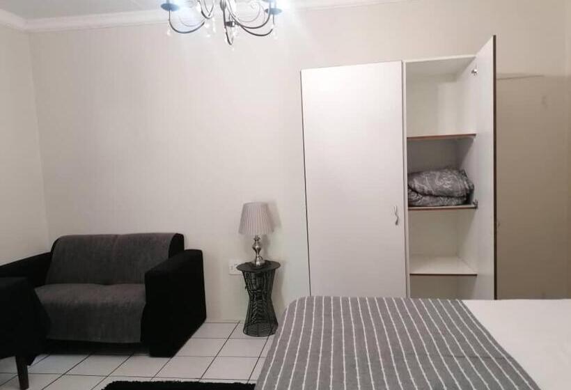 デラックスルーム, Travel North Guesthouse