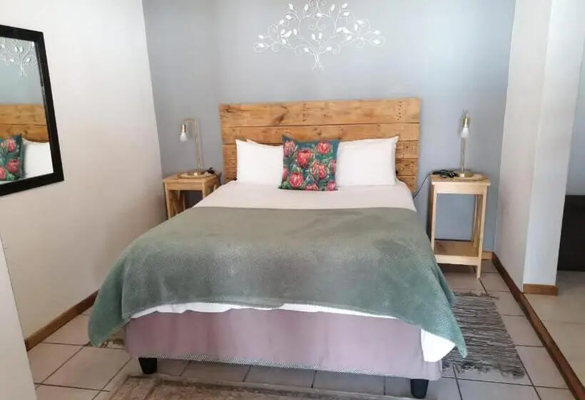 اتاق استاندارد با چشم‌انداز باغ, Travel North Guesthouse