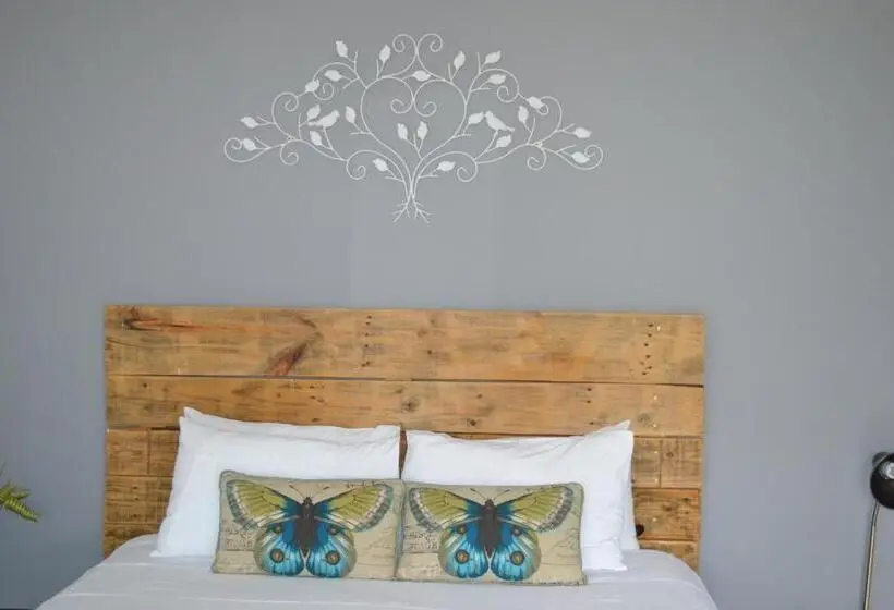 اتاق استاندارد با چشم‌انداز باغ, Travel North Guesthouse