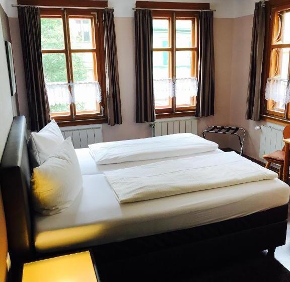 Quarto Estandar, Zum Fehmelbauer