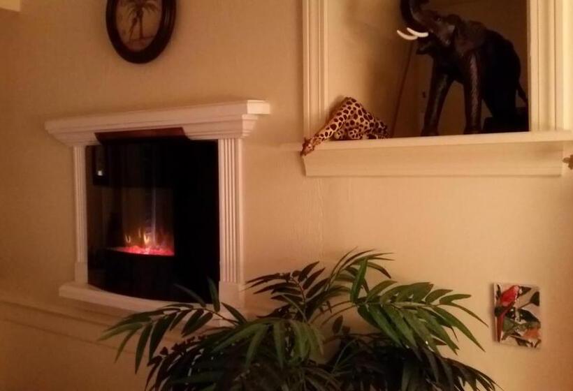 스위트, 1 Murray House