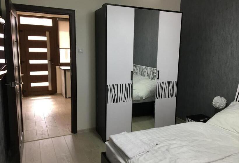 Апартаменты Deluxe 1 Спальня, Kristály Apartmanok