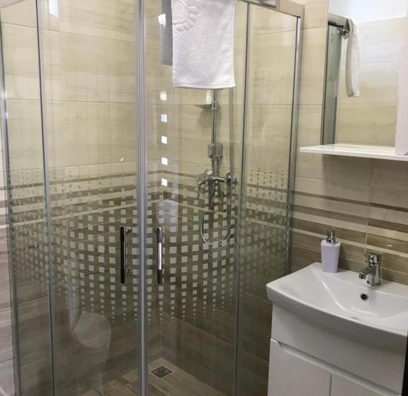 Трехместный Номер Deluxe, Kristály Apartmanok