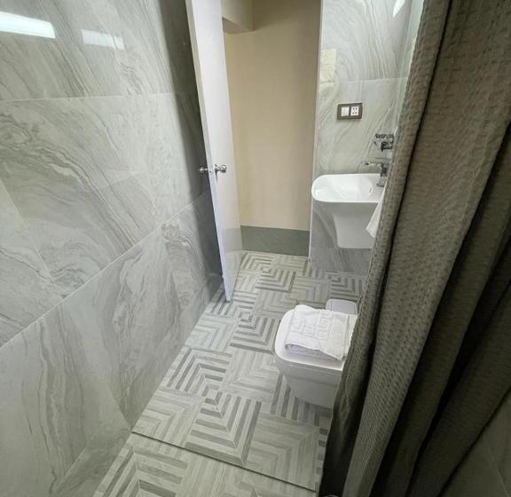 标准间带阳台, Joets Guesthouse