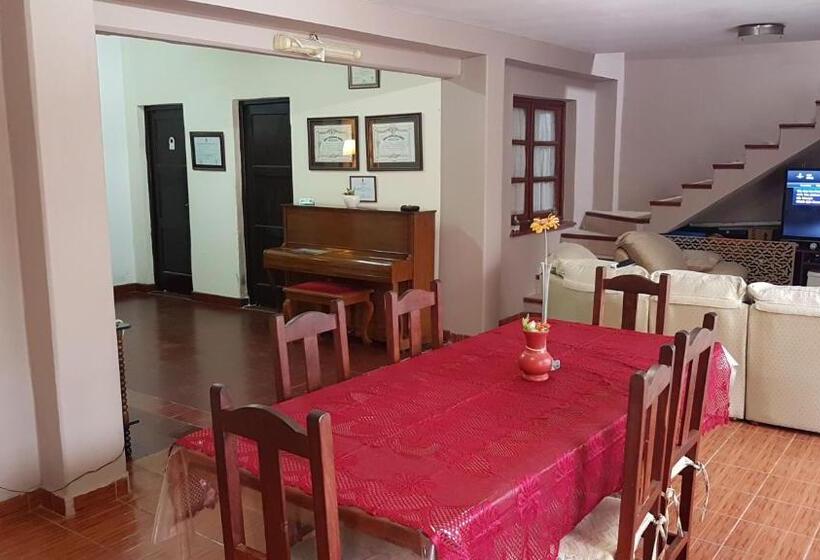 اتاق استاندارد, Accueillant Auberge Salta