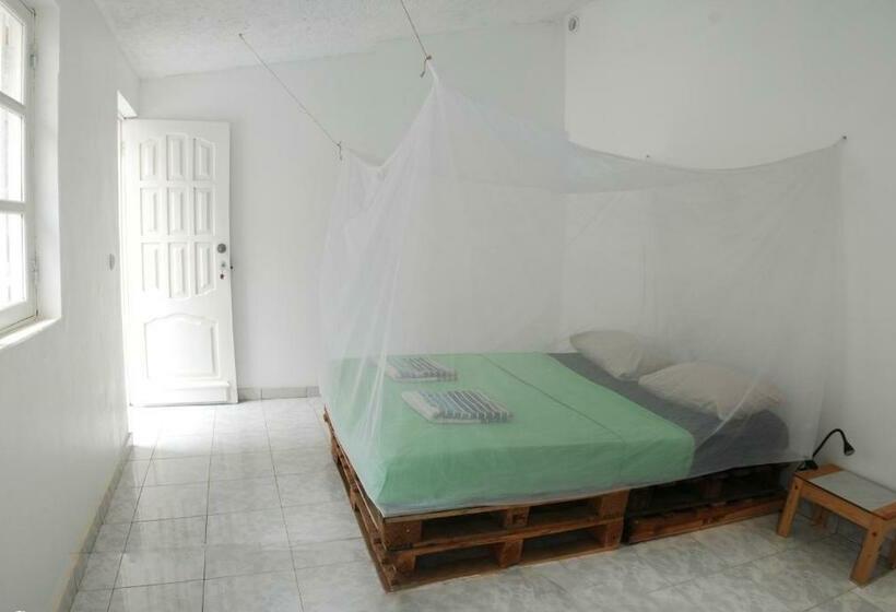 اتاق استاندارد, Cloud7 Beach Hostel