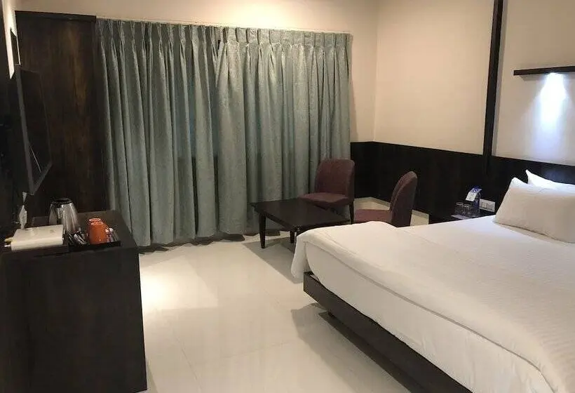 デラックスルーム, Kyriad Hotel Vijayapura