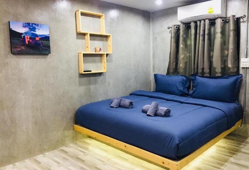 豪华房间, Classiccar Caravan